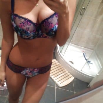 Emilia - Milf à Cuq Profil de Emilia, 35 ans, Milf à Cuq (Tarn)