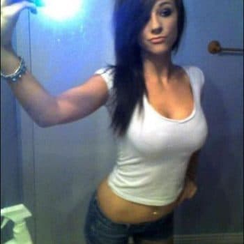 Samia - Milf à Boursonne Profil de Samia, 43 ans, Milf à Boursonne (Oise)