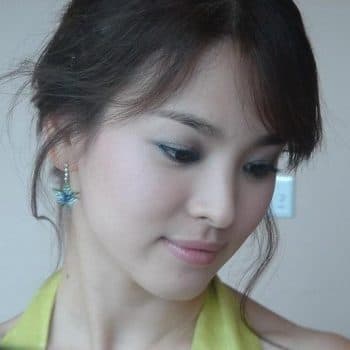 Profil de Hazel, 30 ans, Milf à Bourg-et-Comin (Aisne)