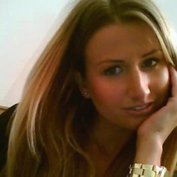 Afnane - Milf à Méré Profil de Afnane, 35 ans, Milf à Méré (Yonne)