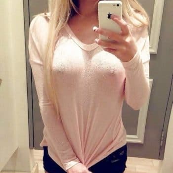 Lyanna - Milf à Châlons-du-Maine Profil de Lyanna, 30 ans, Milf à Châlons-du-Maine (Mayenne)