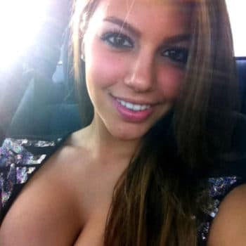 Melyna - Milf à Broquiers Profil de Melyna, 43 ans, Milf à Broquiers (Oise)