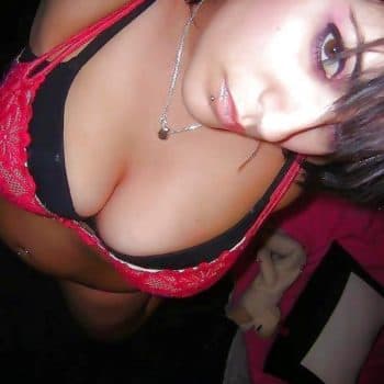 Anna - Milf à Monget Profil de Anna, 30 ans, Milf à Monget (Landes)