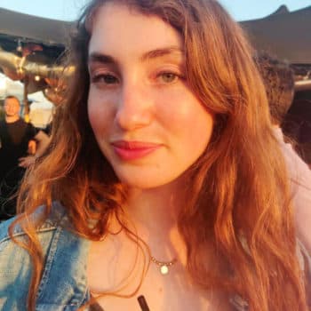 Hélène - Milf à Chaufour-lès-Bonnières Profil de Hélène, 41 ans, Milf à Chaufour-lès-Bonnières (Yvelines)