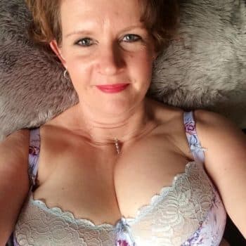 Matilde - Milf à Fargues Profil de Matilde, 30 ans, Milf à Fargues (Landes)